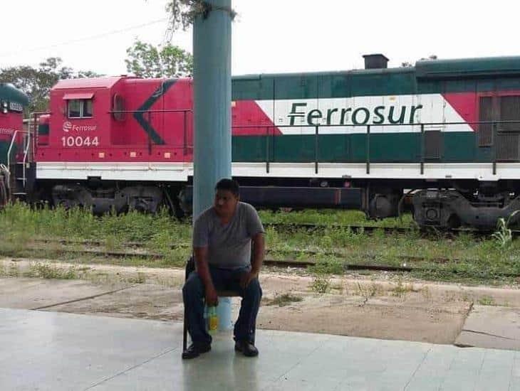 Semar toma estación ferroviaria de Medias Aguas, en Acayucan