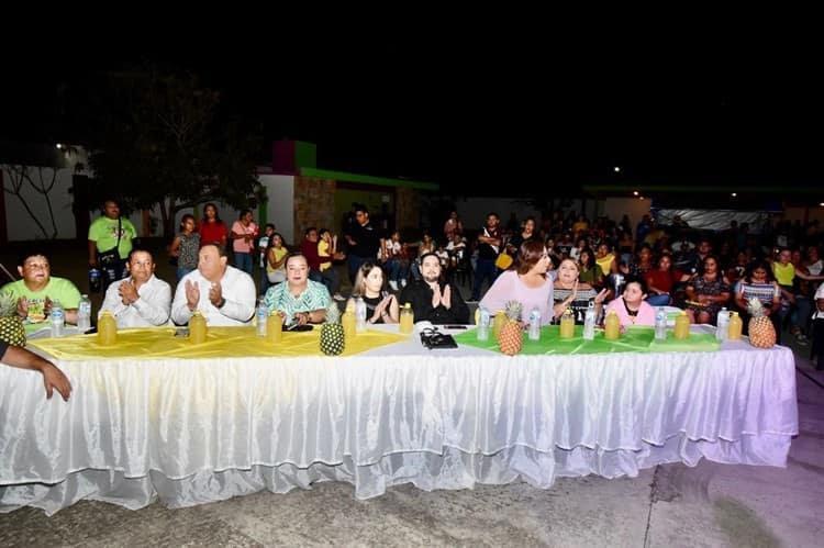 Feria de la Piña reunió a miles en La Laguna, en Medellín