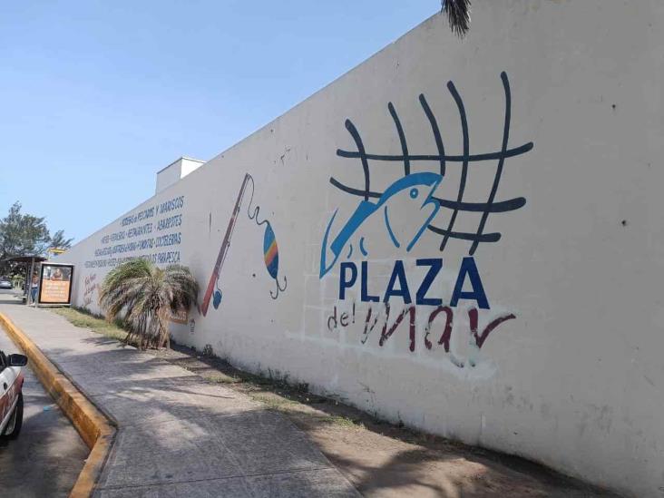 Apagones afectan bomba de agua en Plaza del Mar