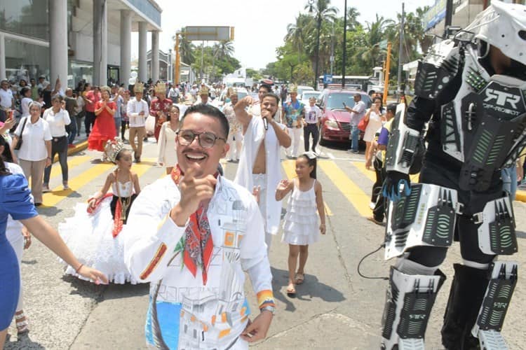 Felipe Campos quiere representar la algarabía del Carnaval