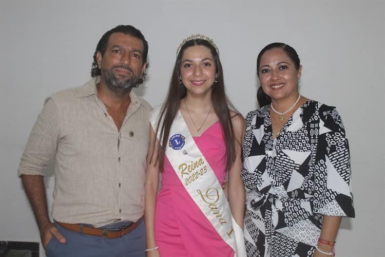 Club de Leones de Veracruz festejó a las mamás leonas