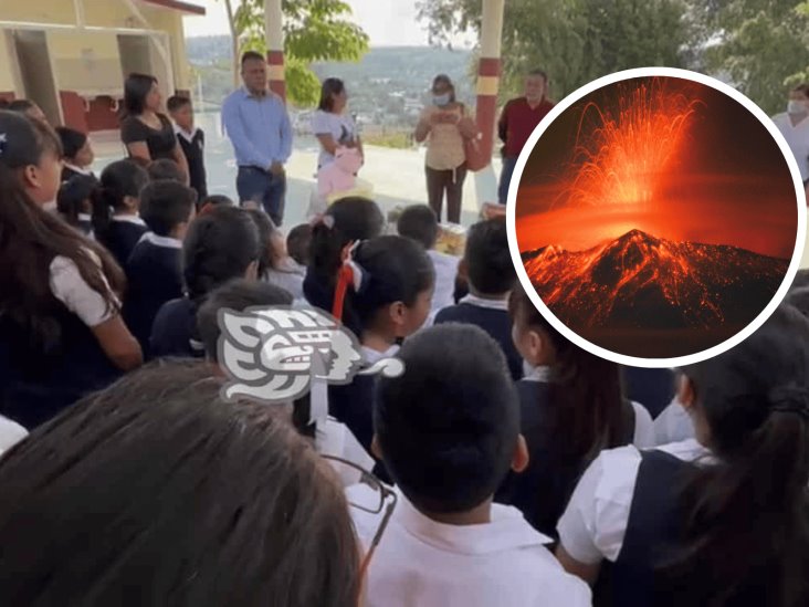 Suspenden clases 40 municipios por alerta volcánica del Popocatépetl