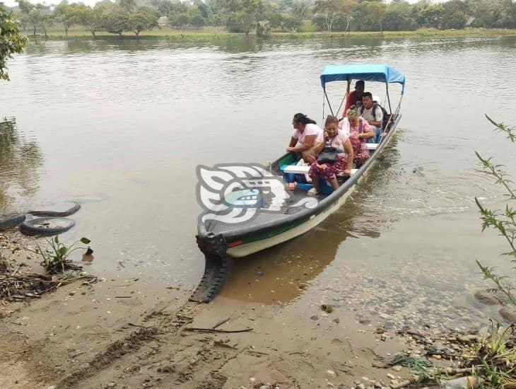 Transporte acuático en zona rural de Minatitlán carece de seguridad