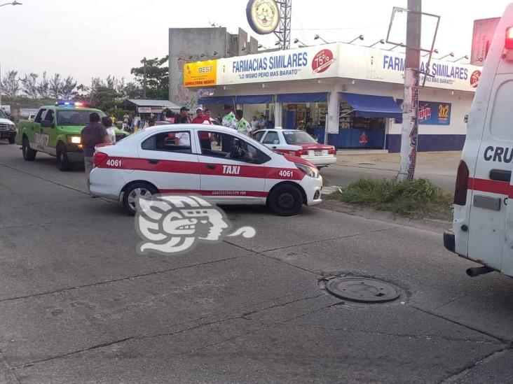 Taxista se resiste a robo en Coatzacoalcos y termina herido