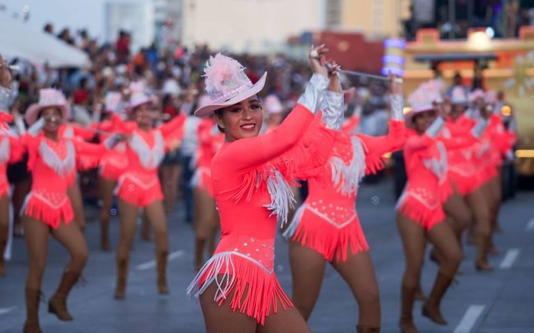 ¡Ay no! Podrían suspender primer papaqui del Carnaval de Veracruz 2023