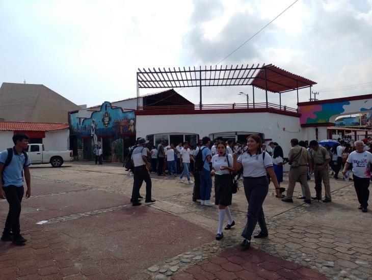 Veracruz puede recibir hasta 200 mil egresados de preparatoria 