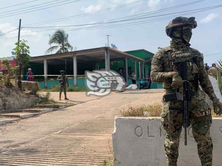 Grupo armado priva de su libertad a vecino de Texistepec y balea a su hija