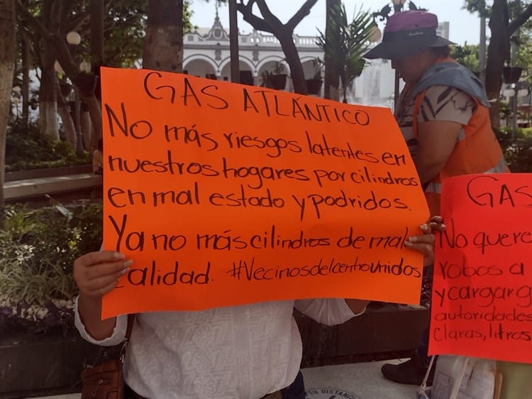 ¡No aguantan los olores! Protesta contra gaseras en Veracruz