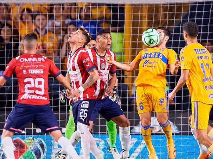 Chivas empata como visitante ante Tigres y buscará ganar la final como anfitrión