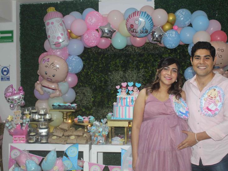 Julio Cerdán y Brianda Lagunes revelan el género de su bebé
