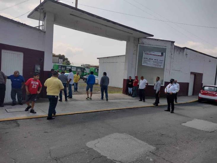 Se alistan taxistas de Orizaba para Revista Vehicular 2023