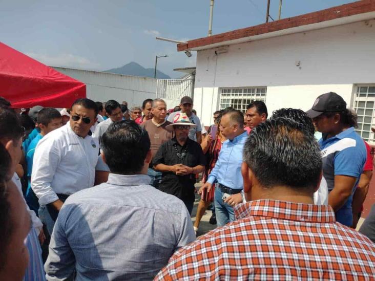 Se alistan taxistas de Orizaba para Revista Vehicular 2023