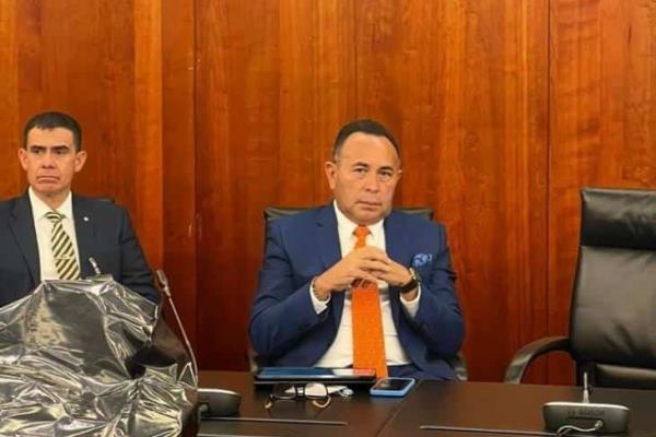 Tomás Mundo participa en propuesta para retorno del Ejército a los cuarteles