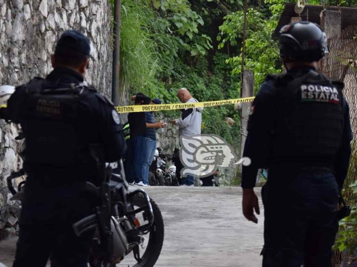 Oficial del IPAX cae a barranco en Córdoba y muere de manera instantánea