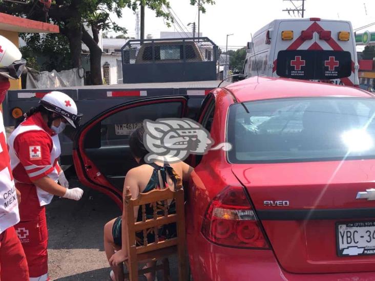 Se salva de milagro tras chocar contra remolque en Veracruz (+Video)