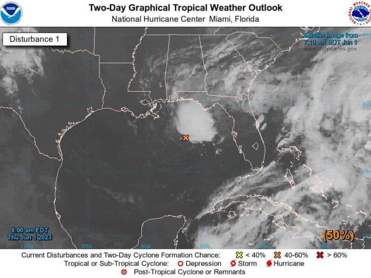 Disturbio tropical en Golfo de México amenaza con evolucionar a ciclón