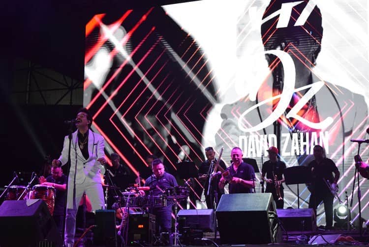 David Zahan cumple sueño musical con su show en Salsa Fest 2023