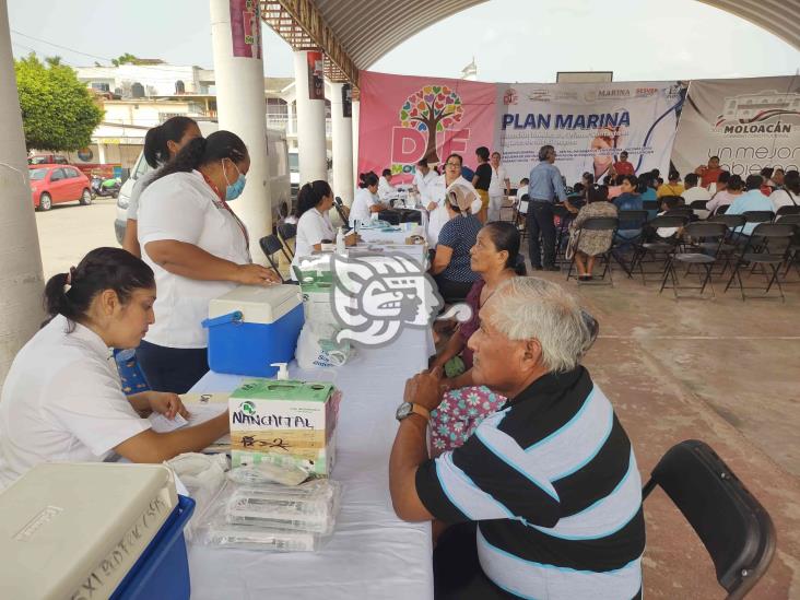 Servicios médicos gratuitos beneficiaron a pobladores de Villa Cuichapa