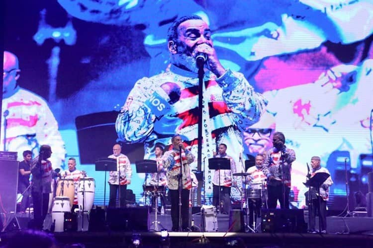 Salsa Fest reúne a más de 140 mil asistentes en Boca del Río