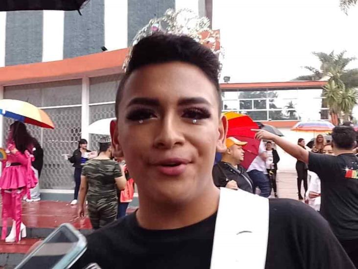 Aunque en Zongolica prevalece el machismo, hay respeto a la comunidad LGBT: reina gay
