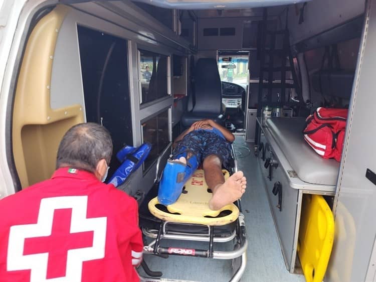 Choque de motos en Tierra Blanca deja tres lesionados