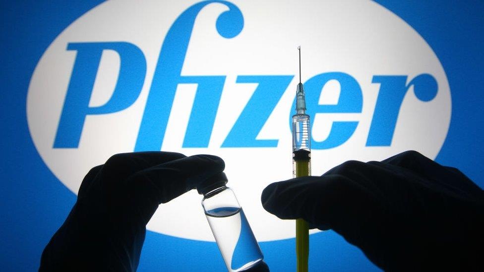 Desmienten existencia de vacunas de Pfizer diluidas
