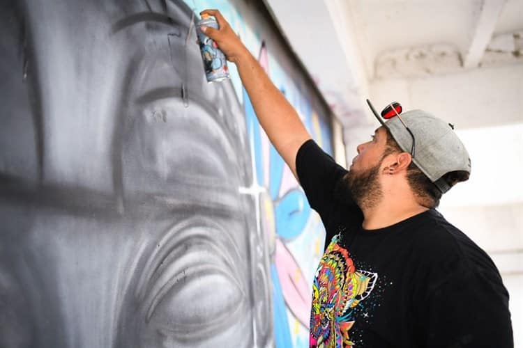 Con murales, buscan embellecer Centro Histórico de Veracruz