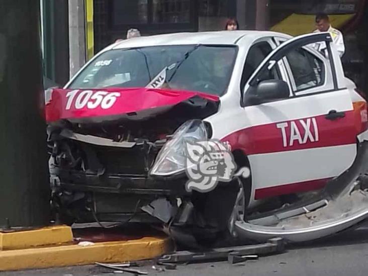 Brutal choque en calles del centro de Orizaba