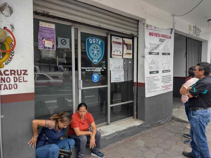 Denuncian malas condiciones de autobuses en Mariano Escobedo y La Perla