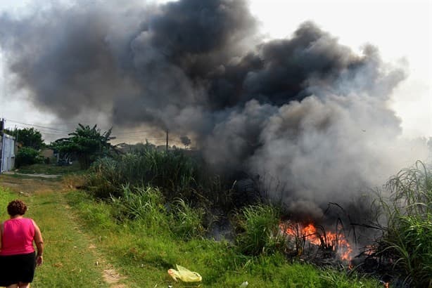 Arde vertedero de plásticos en Coatzacoalcos (+Video)