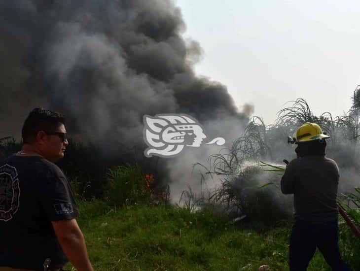 Arde vertedero de plásticos en Coatzacoalcos (+Video)