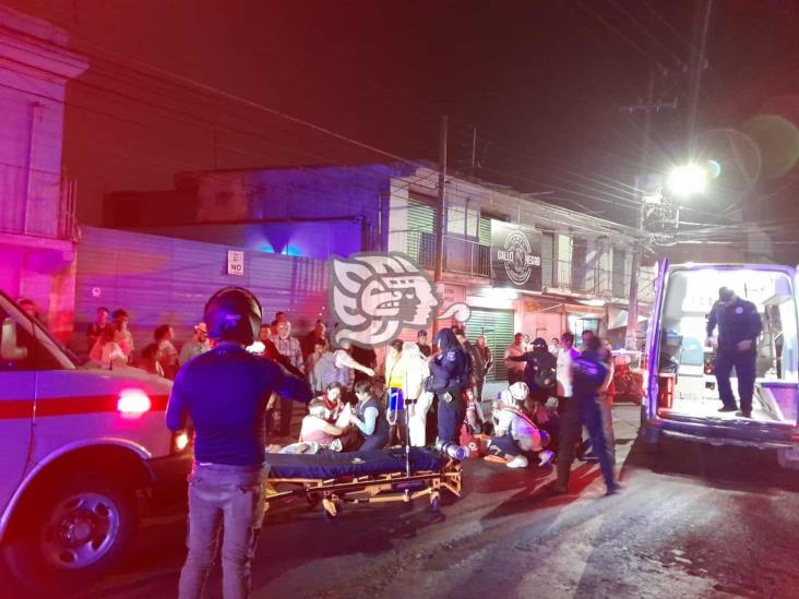 Motorrepartidor arrolla a adultos mayores en Xalapa (+Video)