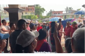 Toman palacio municipal de Sayula tras meses sin agua (+video)