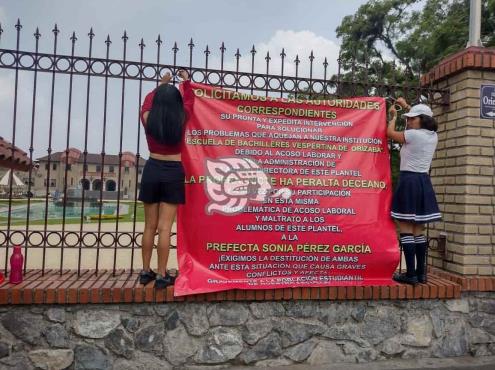 Rebelión estudiantil en Orizaba: contradicen versión oficial de toma de la EBVO