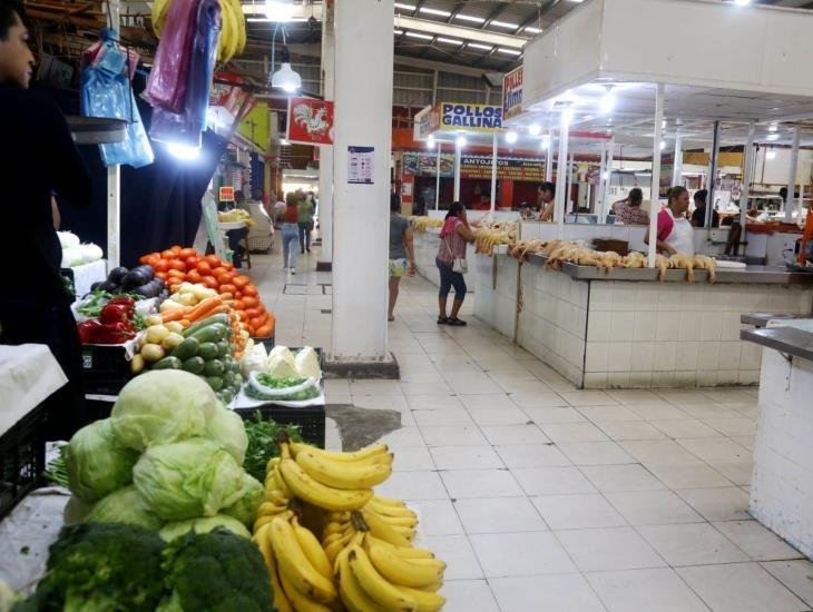 Calor derrite las ventas en Mercado Morelos de Coatzacoalcos