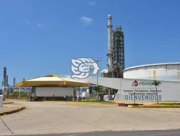 Exigen investigar ataque a trabajadora en complejo petroquímico de Coatza