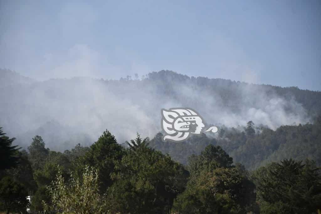 Inmenso fuego en Perote acaba con 50 hectáreas y 10 en Las Vigas 10