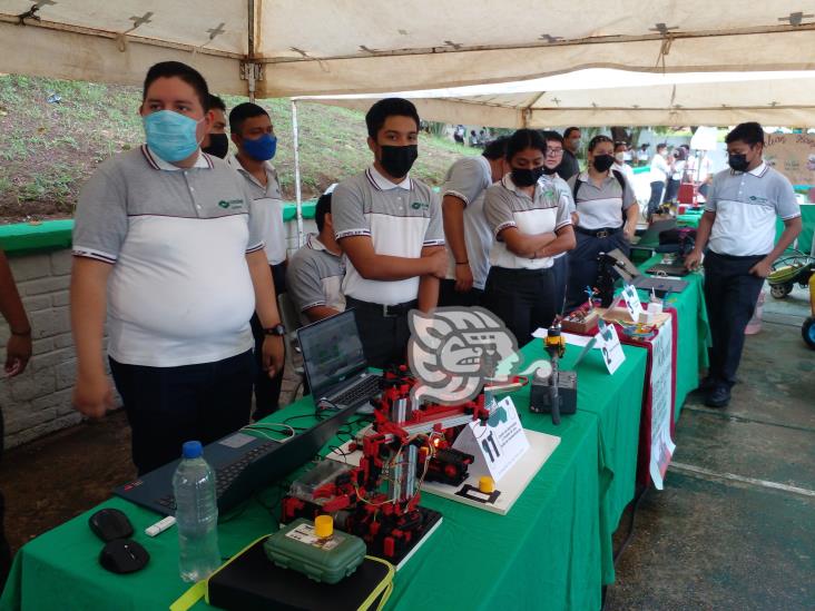 Carrera de Exploración y Producción Petrolera en Conalep no llamó la atención de jóvenes