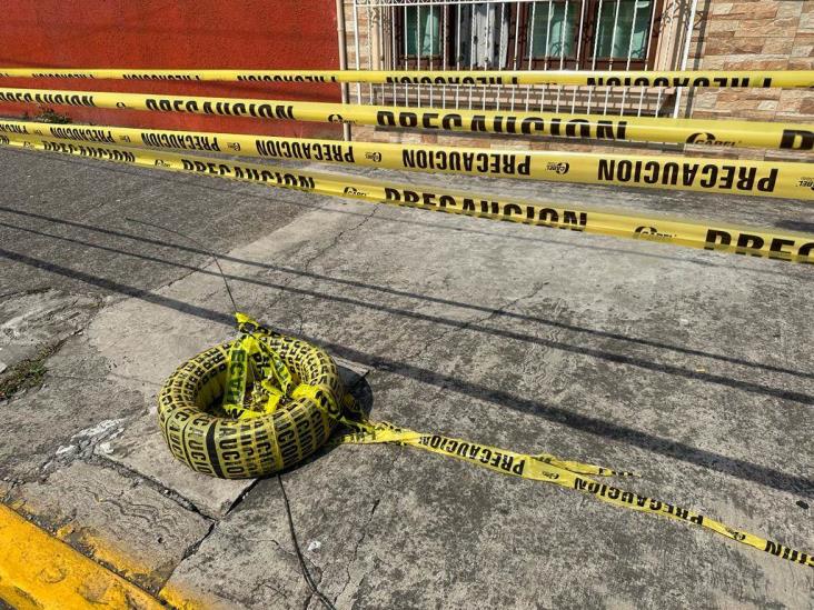 Por falta de luz, vecinos bloquean avenida Flores Magón de Veracruz