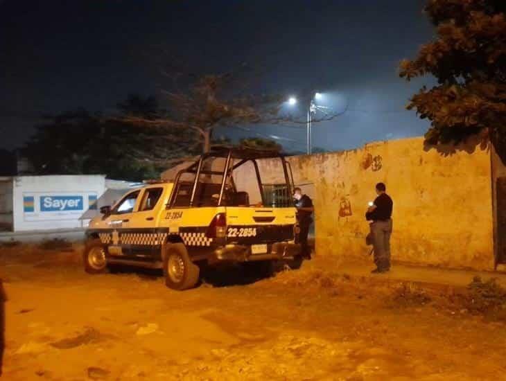 Muere hondureño por presunta congestión alcohólica, en Coatzacoalcos