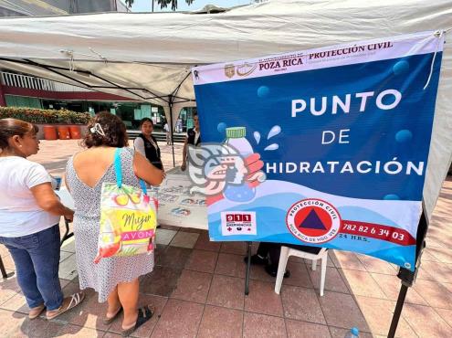 Para ‘la calor’, instalan módulos de hidratación en calles de Poza Rica (+Video)