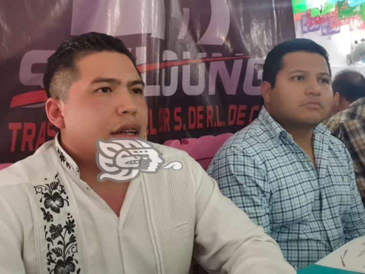 Buscan regularizar el transporte privado en Coatzacoalcos 