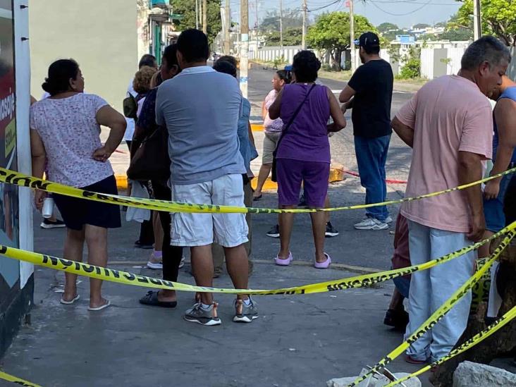 Por  apagones y falta de luz, bloquean la calle Raz y Guzmán en Veracruz (+Video)