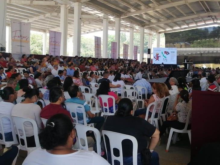 Actualizan a personal docente en temas administrativos