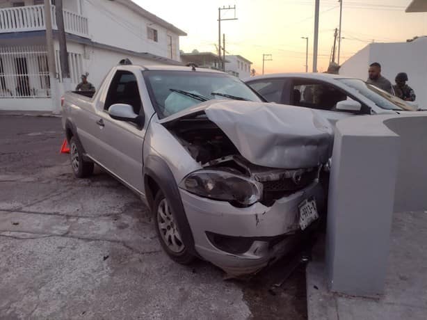 Violento choque en calles de la 21 de Abril en Veracruz