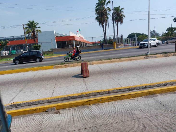 Cierre de puente en La Boticaria desata caos vial en Boca del Río