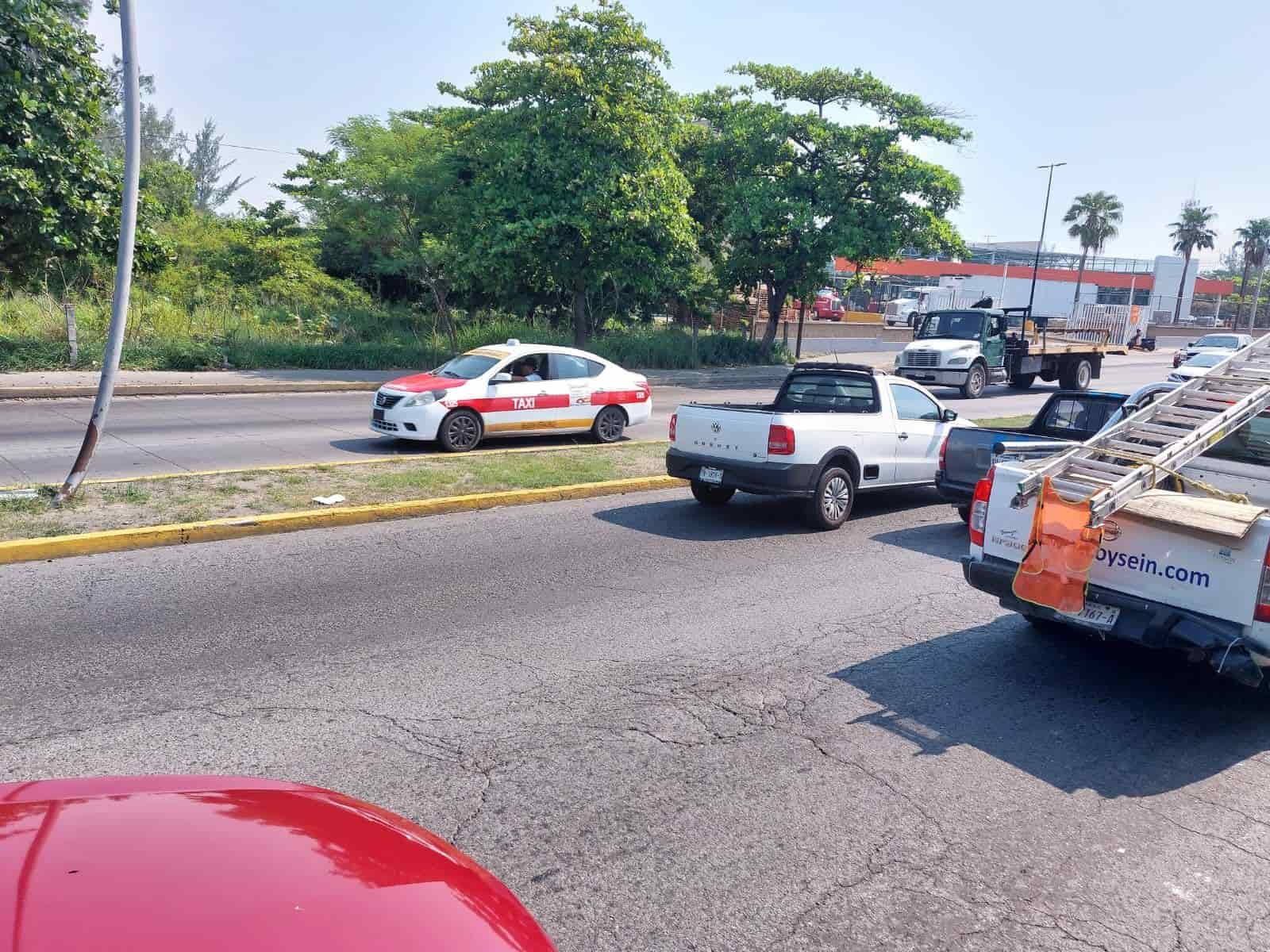 Caos Vial En Boca Del Río Por Cierre De Puente En La Boticaria