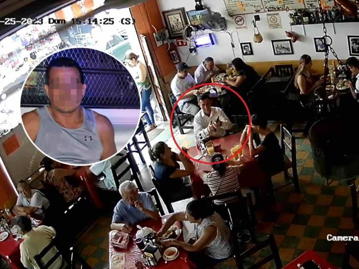 Detienen a sujeto armado dentro de un restaurante en Misantla