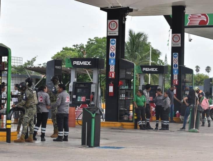 Realizan violento asalto a gasolinera en Acayucan