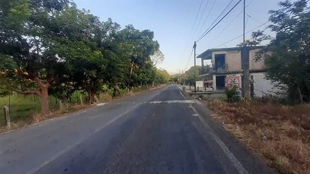 Exceso de topes afecta a conductores en carretera Coyotitlán-Juchique